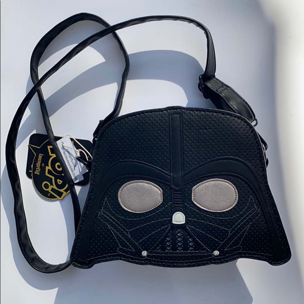 POP! Darth Vader Pin Crossbody Bag
